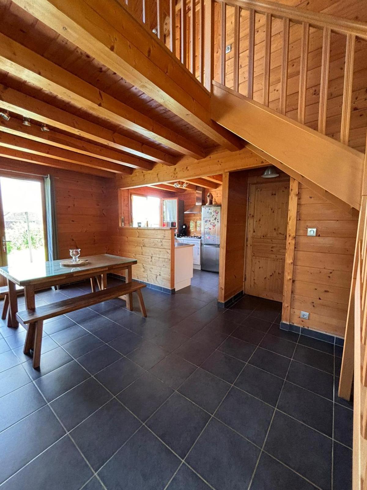 Maison écoresponsable classée 3 étoiles avec son jardin clos Donzy Exterior foto