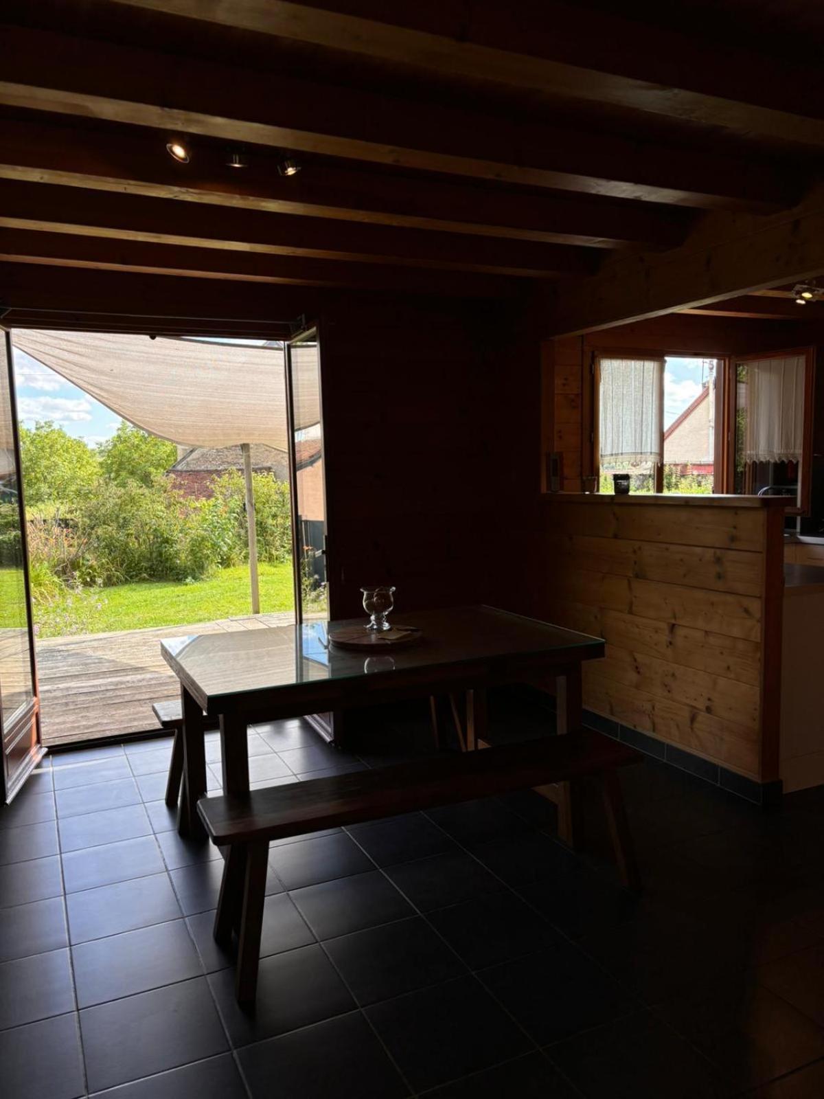 Maison écoresponsable classée 3 étoiles avec son jardin clos Donzy Exterior foto